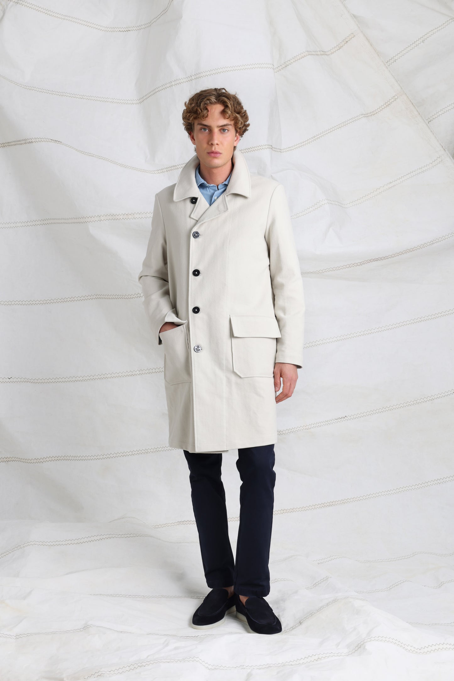 Le Manteau Quai